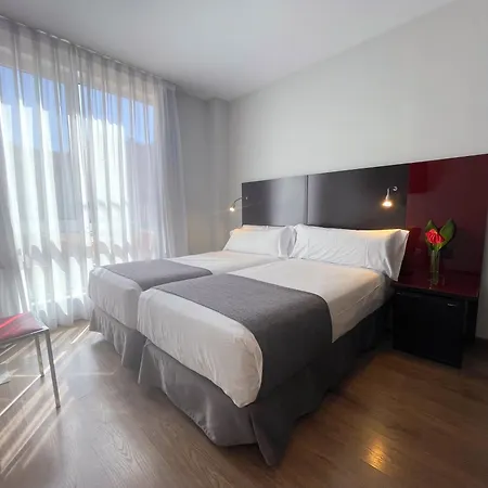 ホテル Sm サン アントニ 3*