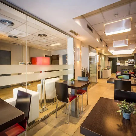 ホテル Sm サン アントニ 3*