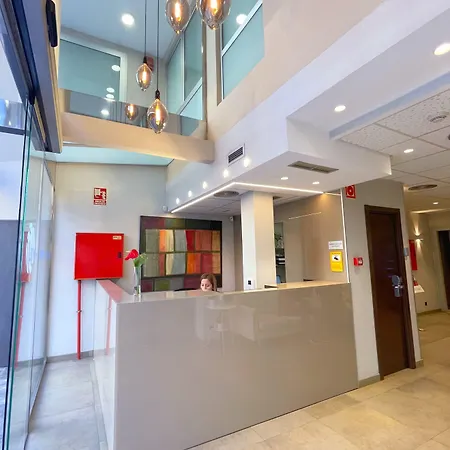 Sm サン アントニ ホテル バルセロナ