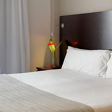 Sm Sant Antoni Hotell Barcelona