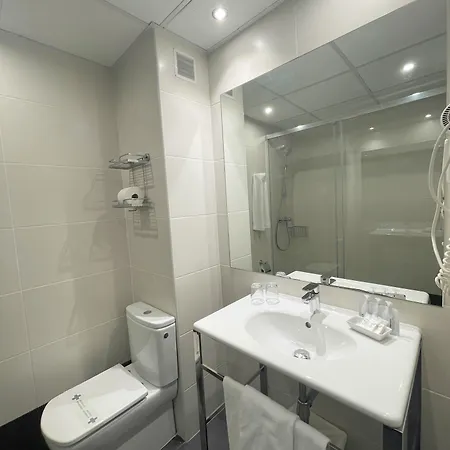 Sm Sant Antoni Hotel 3*