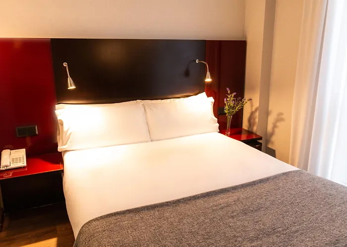 Sm Sant Antoni Hotel Barcelona