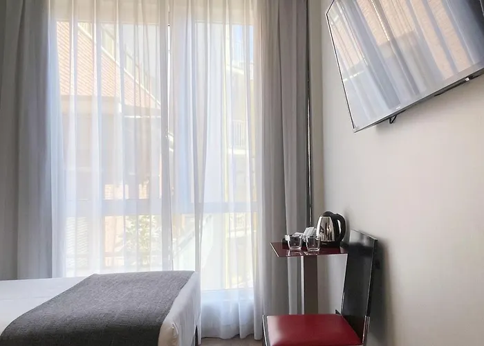 Sm Sant Antoni Hotel 3*